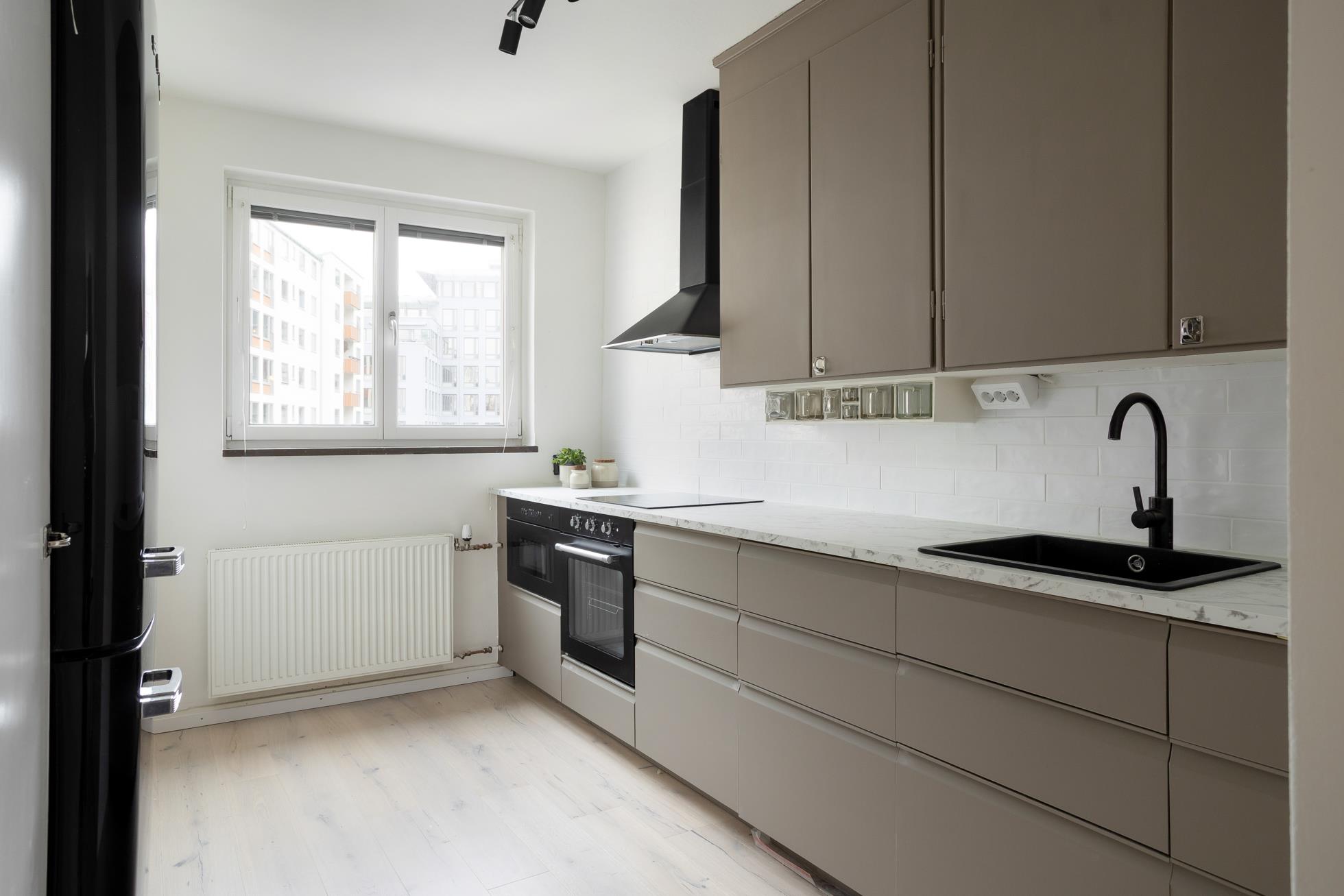 Carl-Thunbergs-Väg-3